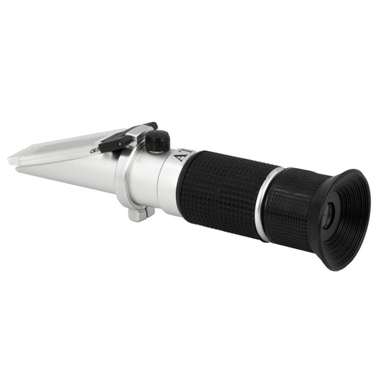 Refractometer